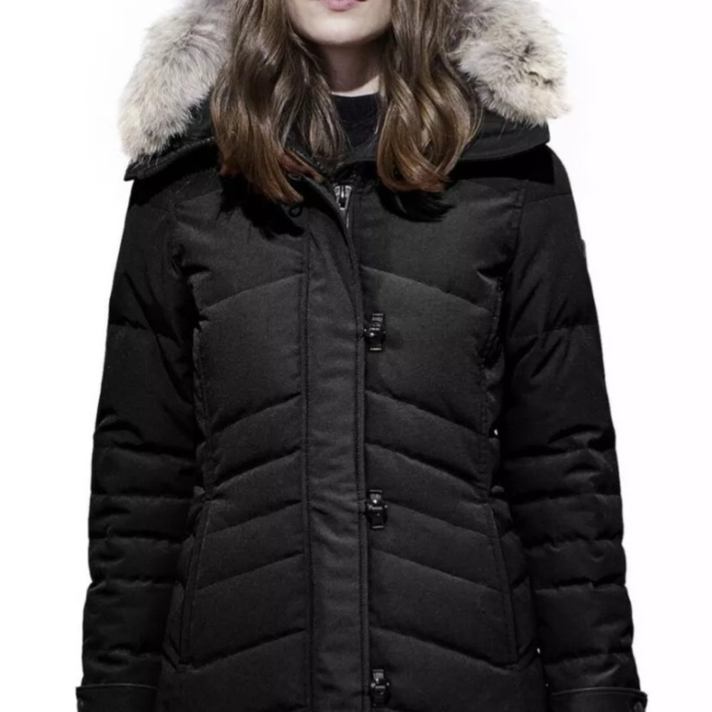 Canada Goose Loretta coat size Medium.